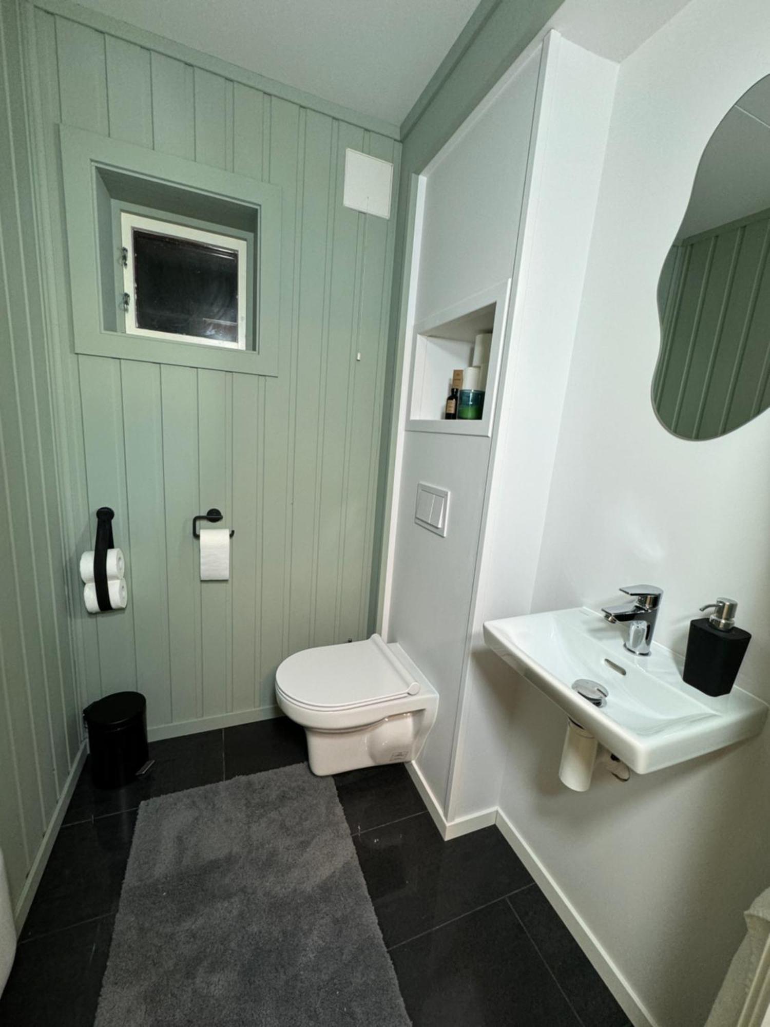 I Vakre Omgivelser Appartement